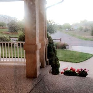 Meet your Posher, Mili